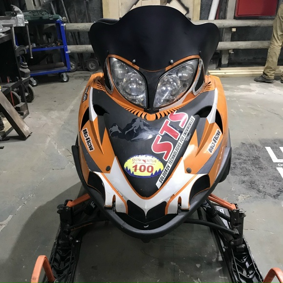 Arctic Cat M8 162 Sno Pro 2011 перед разборкой